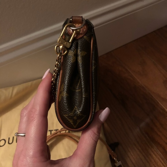 SOLD Louis Vuitton Eva - Picture 7 of 15